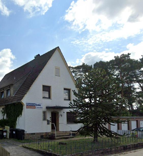 Pension Highway Bielefeld Senner Hellweg 외부 사진